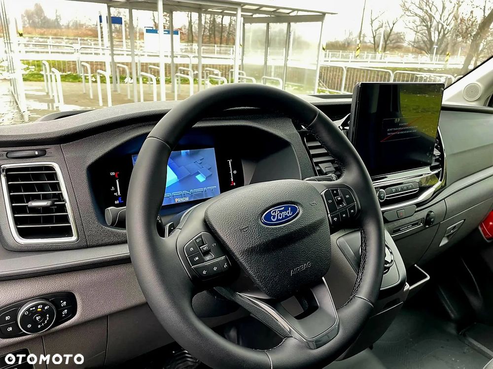 Ford Transit - 15