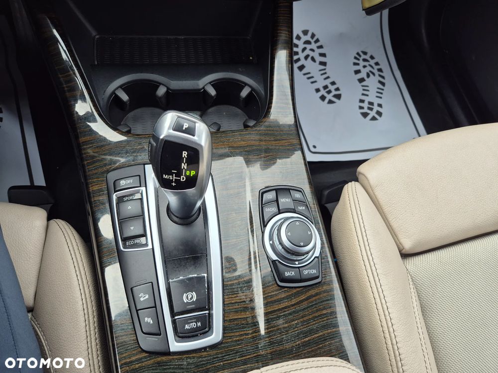 BMW X3 xDrive20d - 12