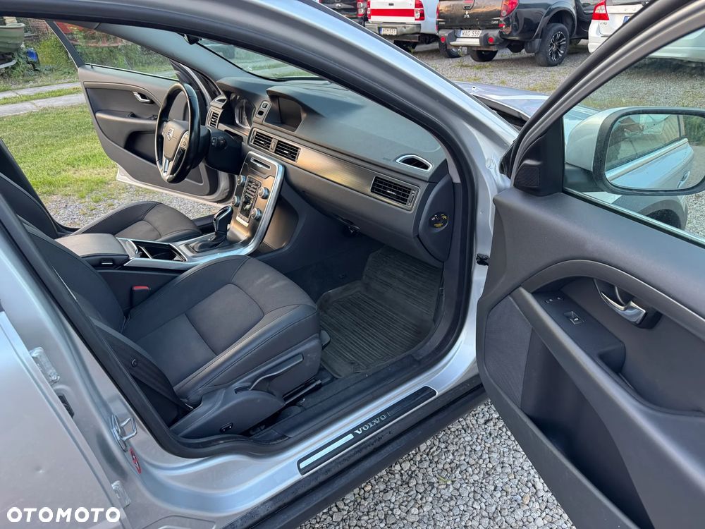 Volvo XC 70 D4 AWD Momentum - 8
