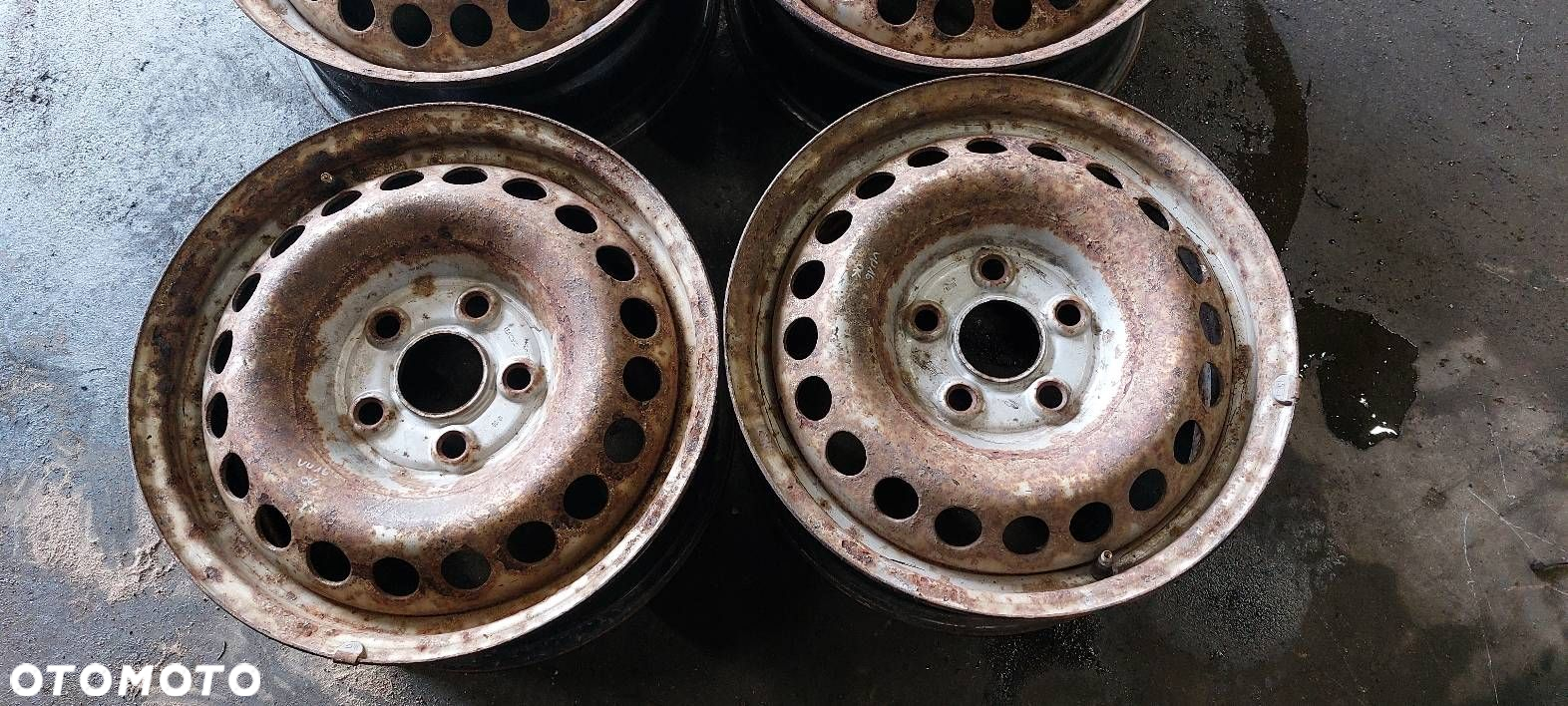 FELGI STALOWE 4 SZT VW T5 5X120 6,5X16 ET51 VOLKSWAGEN - 4
