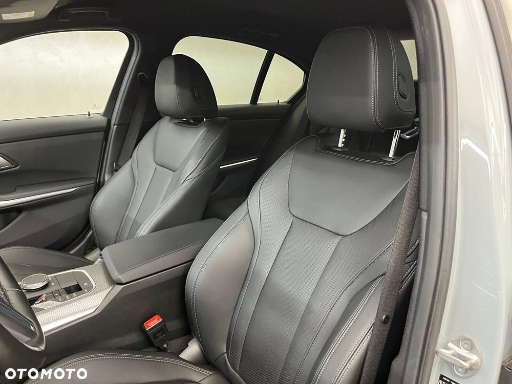 BMW Seria 3 320d xDrive M Sport sport - 20
