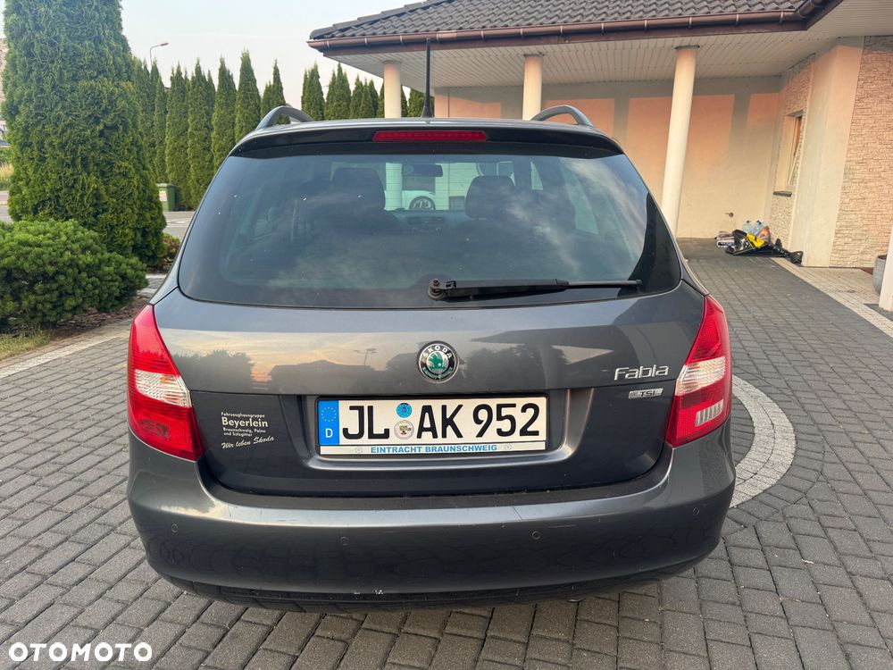 Skoda Fabia 1.2 TSI Ambiente - 5