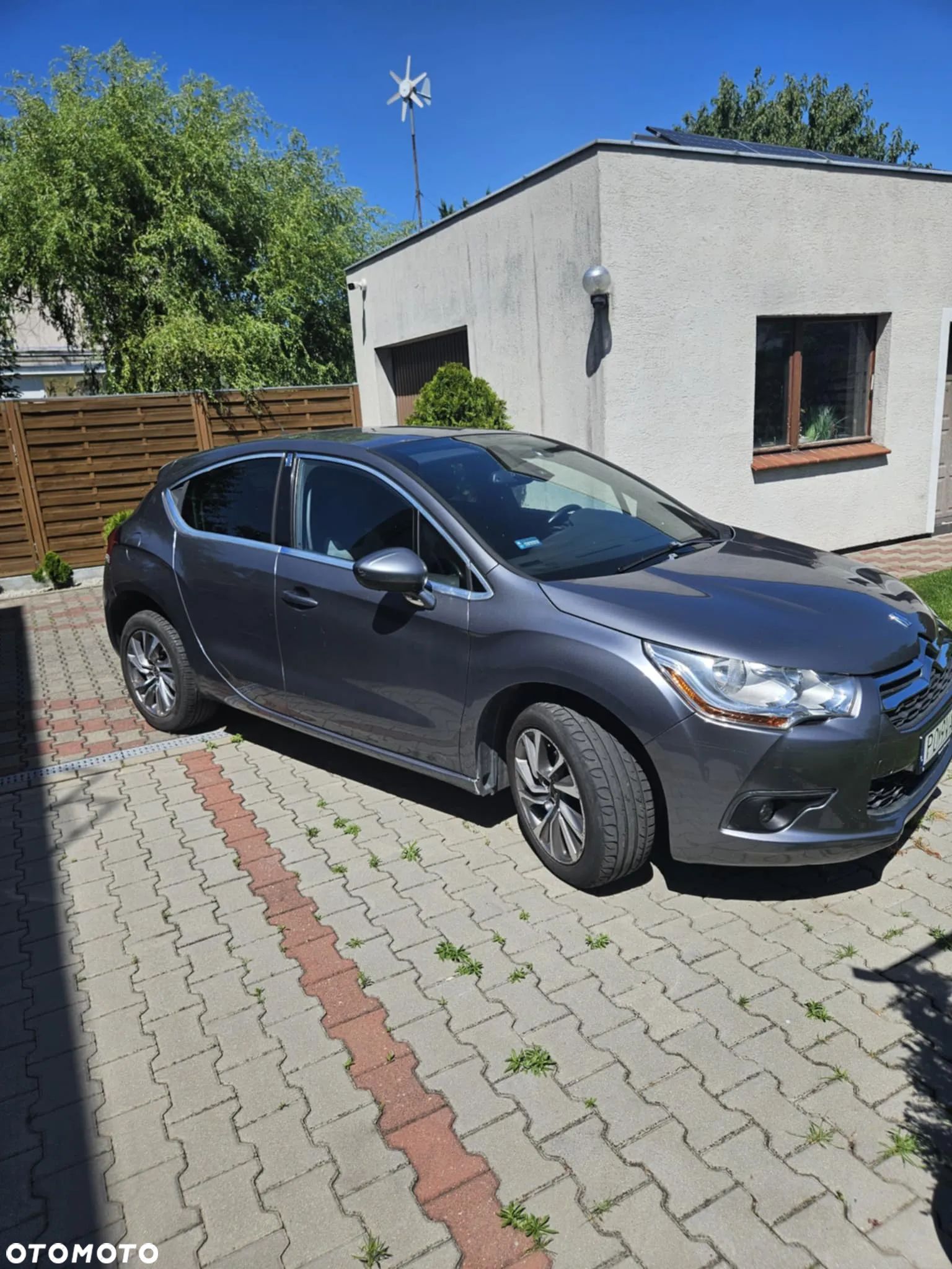 Citroën DS4 1.6 HDi SoChic - 1