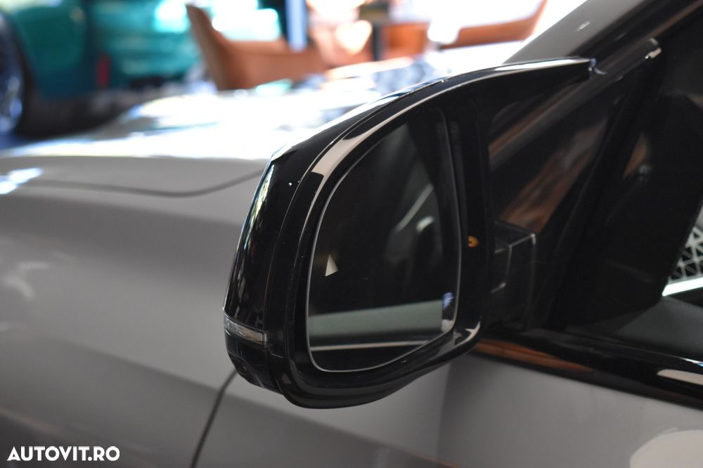 BMW X6 M M60i xDrive AT MHEV - 21