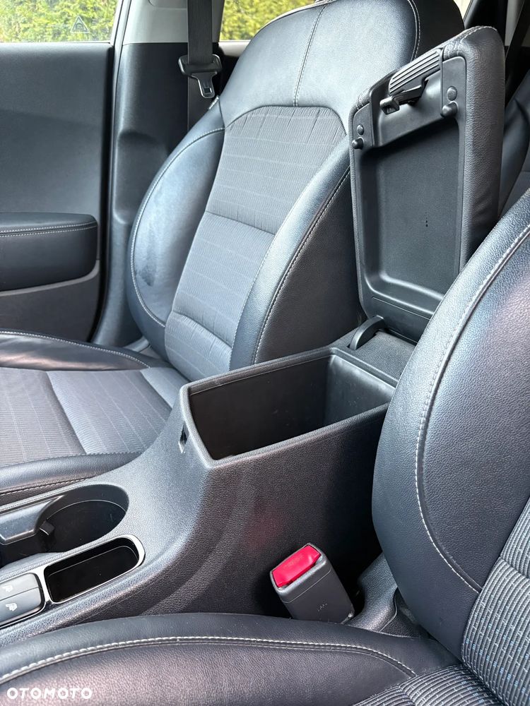 Kia Niro 1.6 GDI Hybrid XL - 11