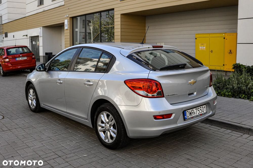 Chevrolet Cruze - 3