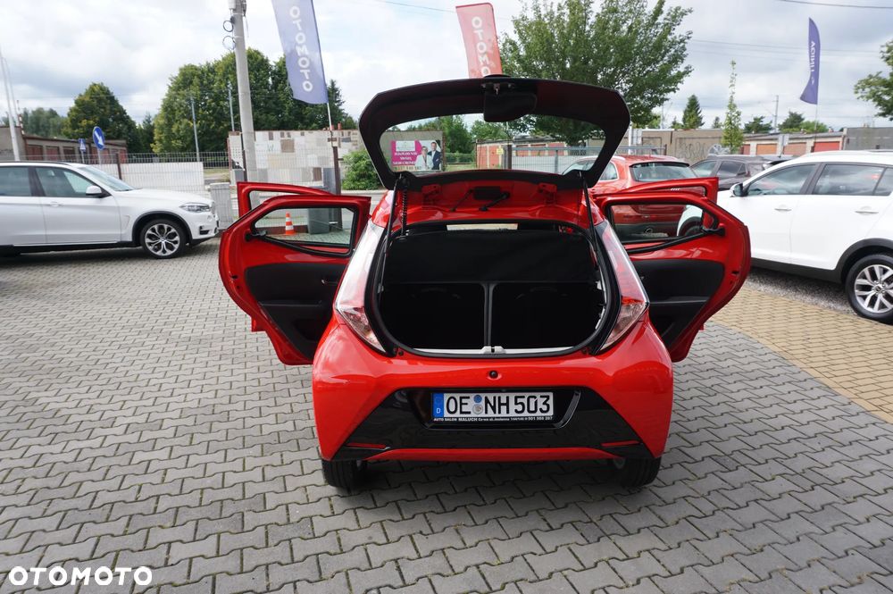 Toyota Aygo x-play Edition-S - 17