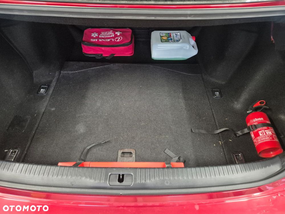 Lexus IS 300h F Sport EU6 - 23