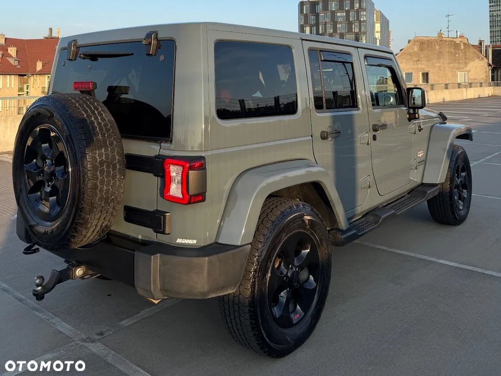 Jeep Wrangler 3.6 Unlim Sahara - 10