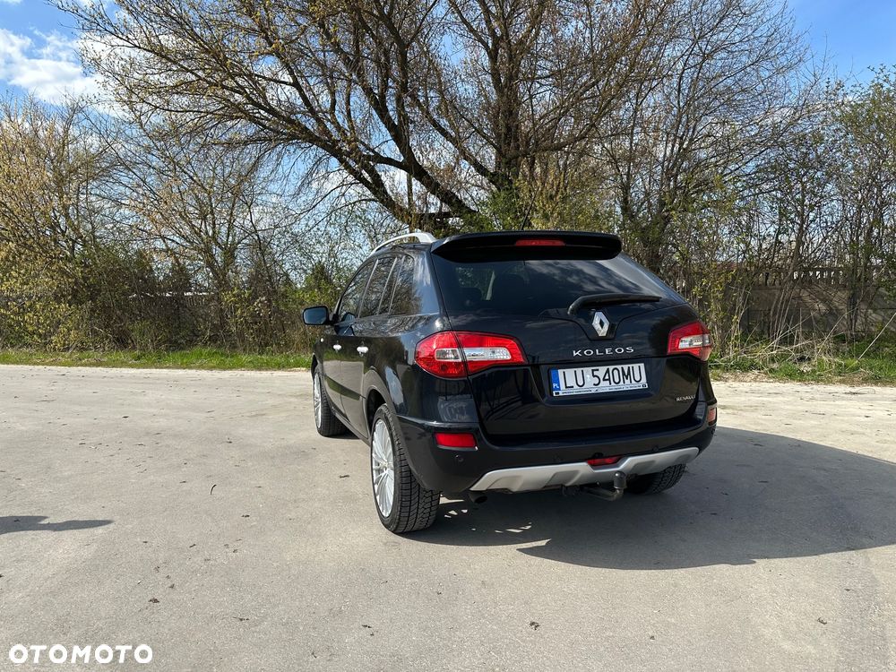 Renault Koleos 2.0 dCi FAP 4x4 Luxe - 4