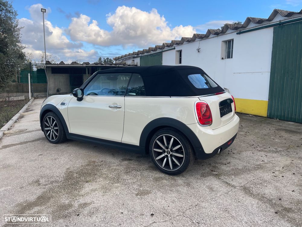 MINI Cabrio Cooper D - 10