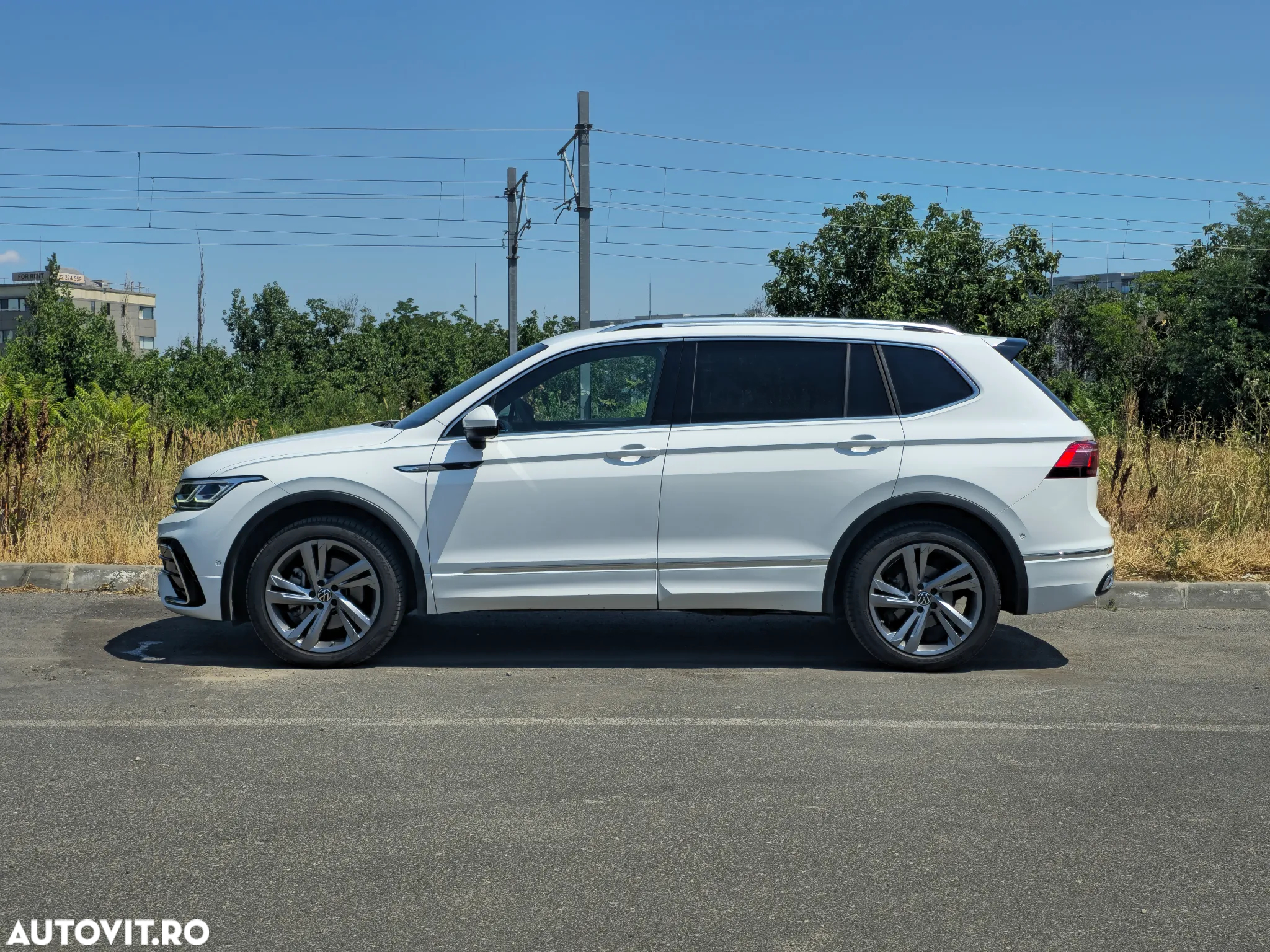 Volkswagen Tiguan Allspace 2.0 TSI 4Mot DSG R-Line - 11