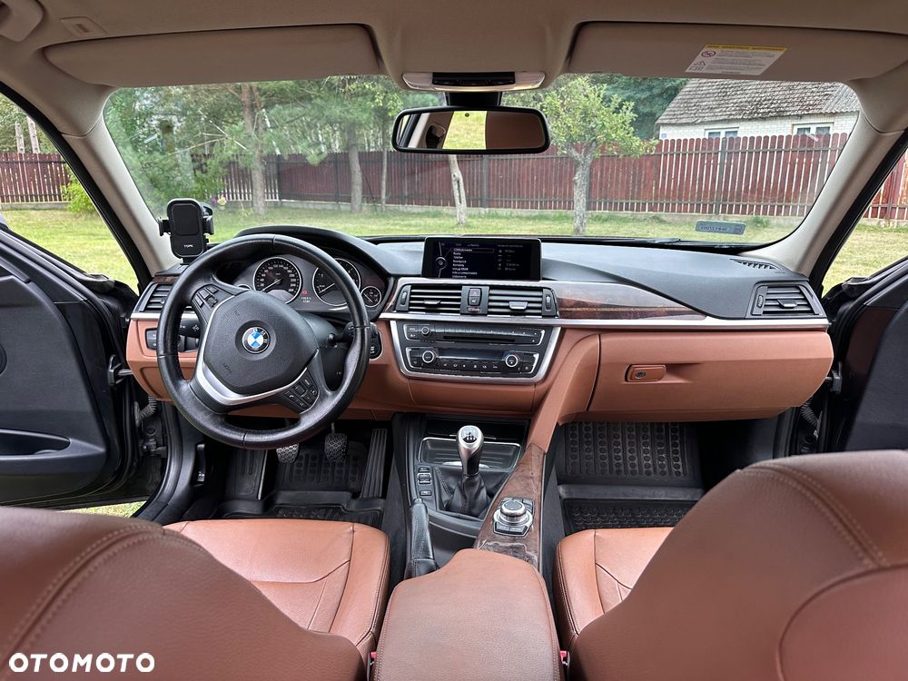 BMW Seria 3 320d Efficient Dynamic Edition Luxury Line - 1