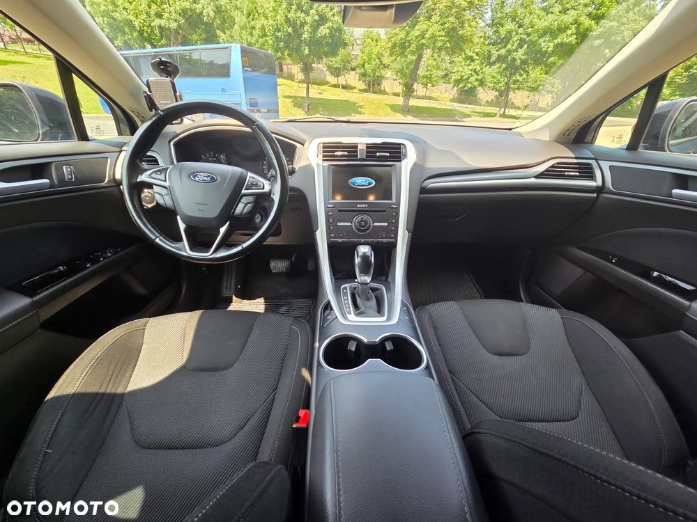 Ford Mondeo 2.0 TDCi Trend PowerShift - 8