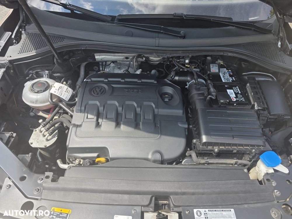 Volkswagen Tiguan - 16