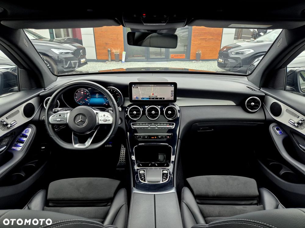 Mercedes-Benz GLC - 14