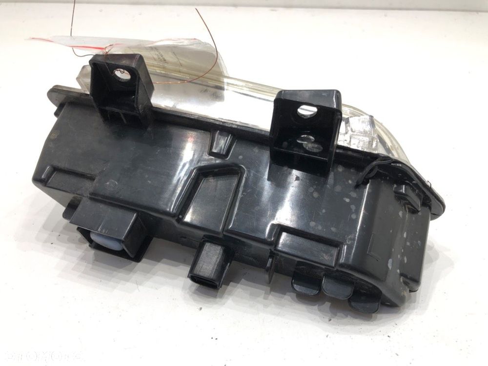 LAMPA LED DRL LEWA  RENAULT CLIO IV Grandtour (KH_) 2012 - 2022 1.5 dCi 90 (KHN3, KHN4) 66 kW [90 - 3