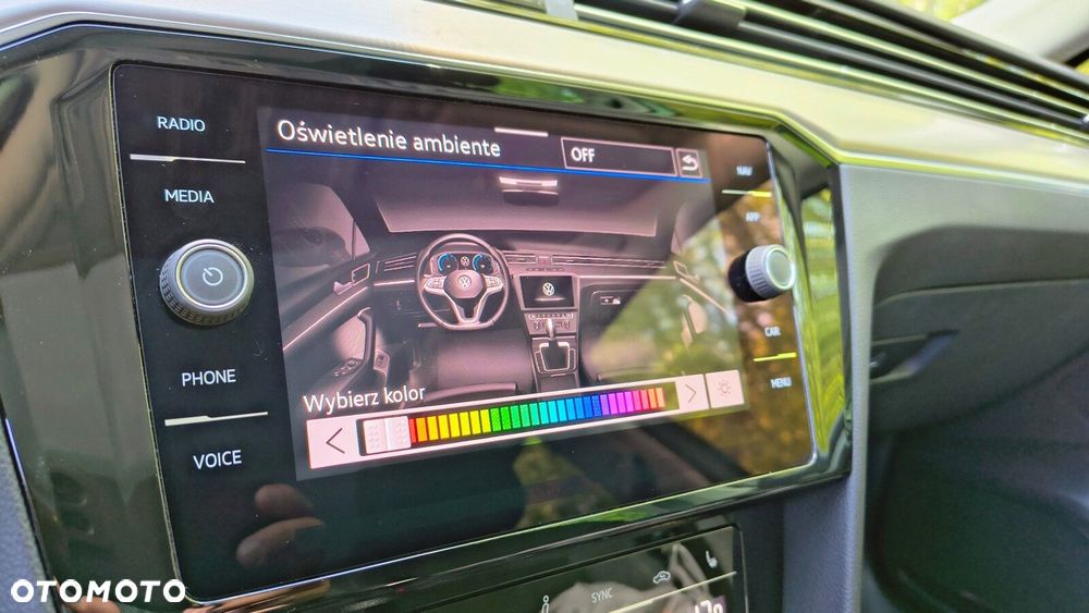 Volkswagen Passat Variant - 19