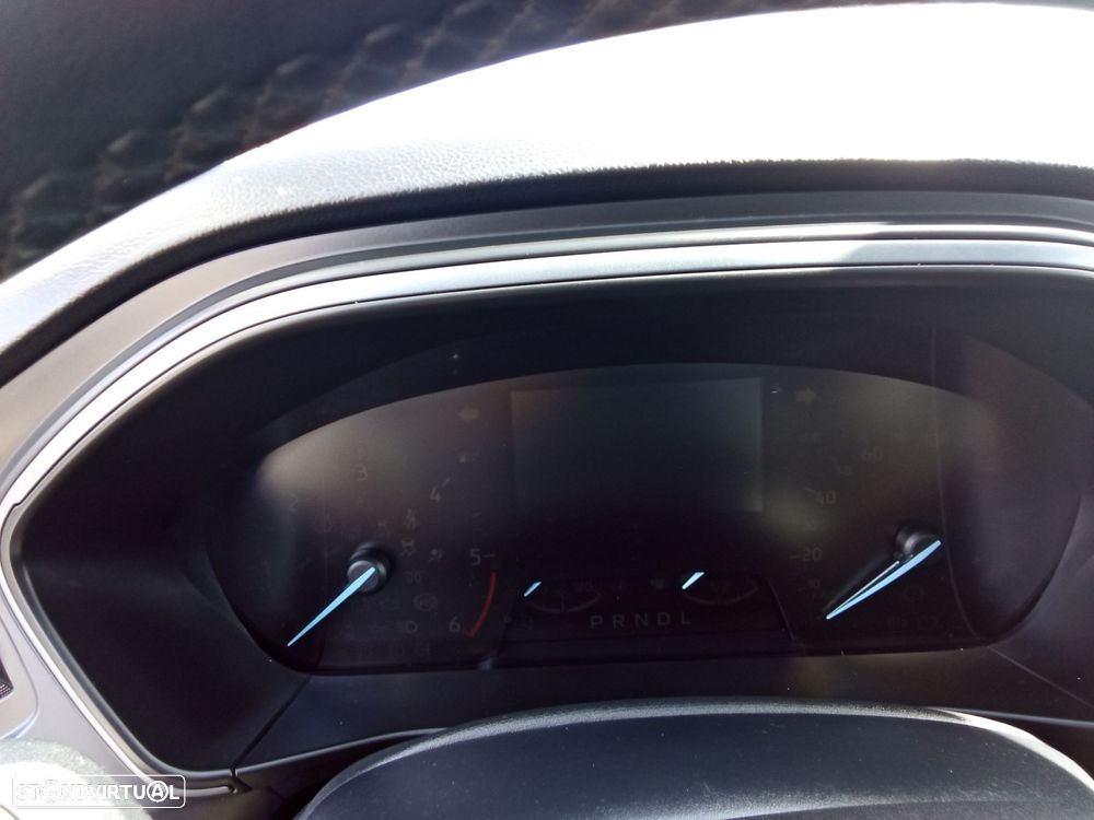 Ford Focus 1.5 TDCi ECOBlue Connected Aut. — fotografia 16