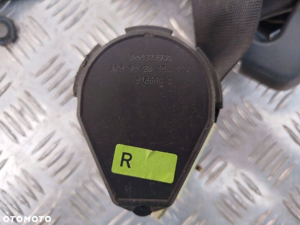 PAS BEZPIECZEŃSTWA PRAWY FOTELA SCANIA R - 3