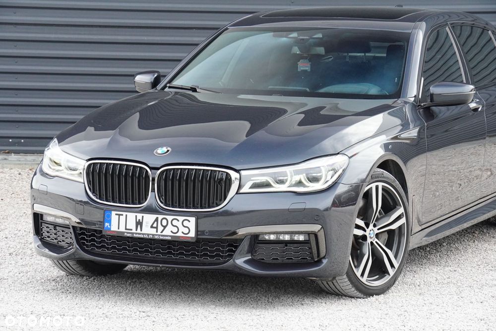 BMW Seria 7 750Li xDrive - 5