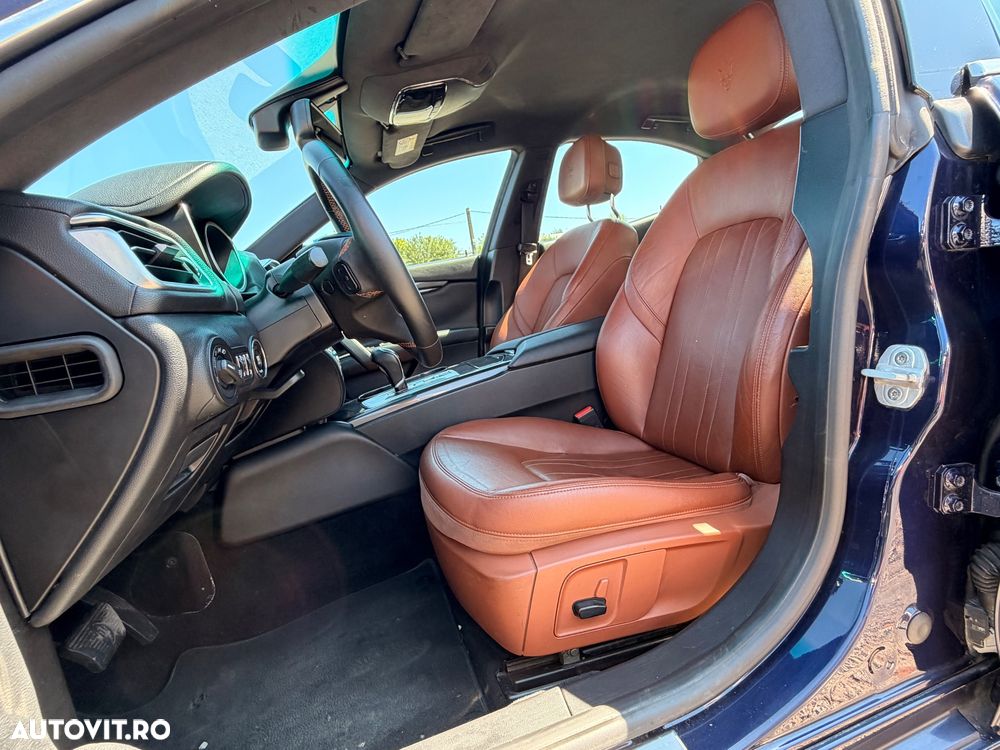 Maserati Ghibli - 9