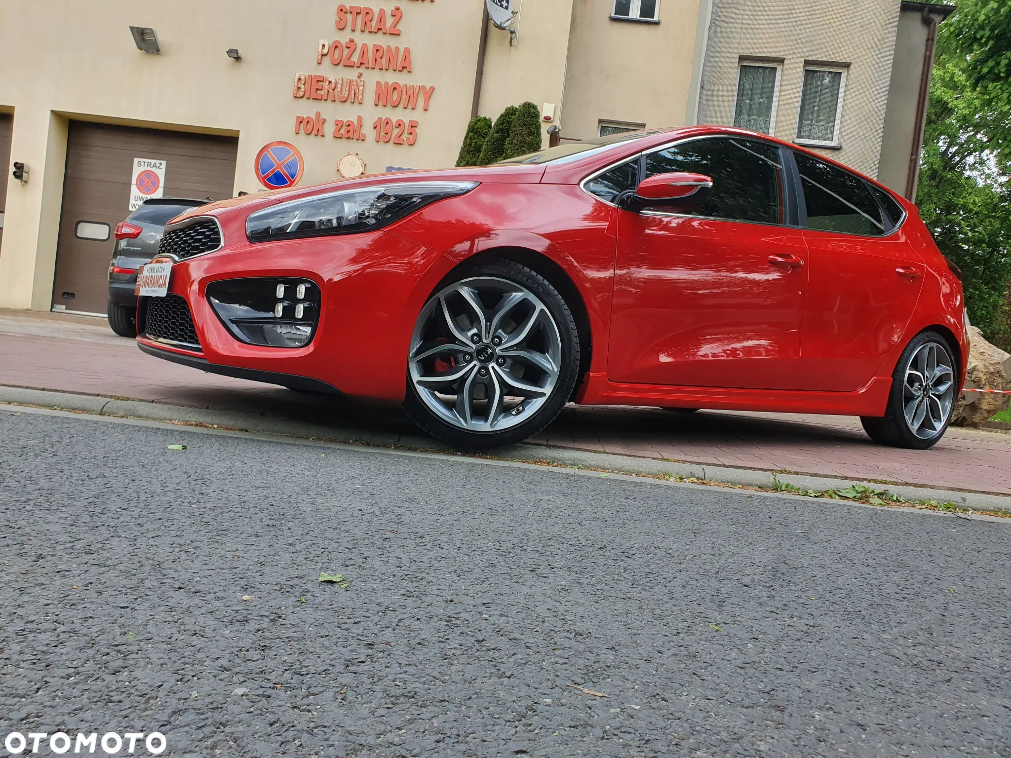 Kia Ceed Cee'd 1.6 T-GDI GT XL - 23
