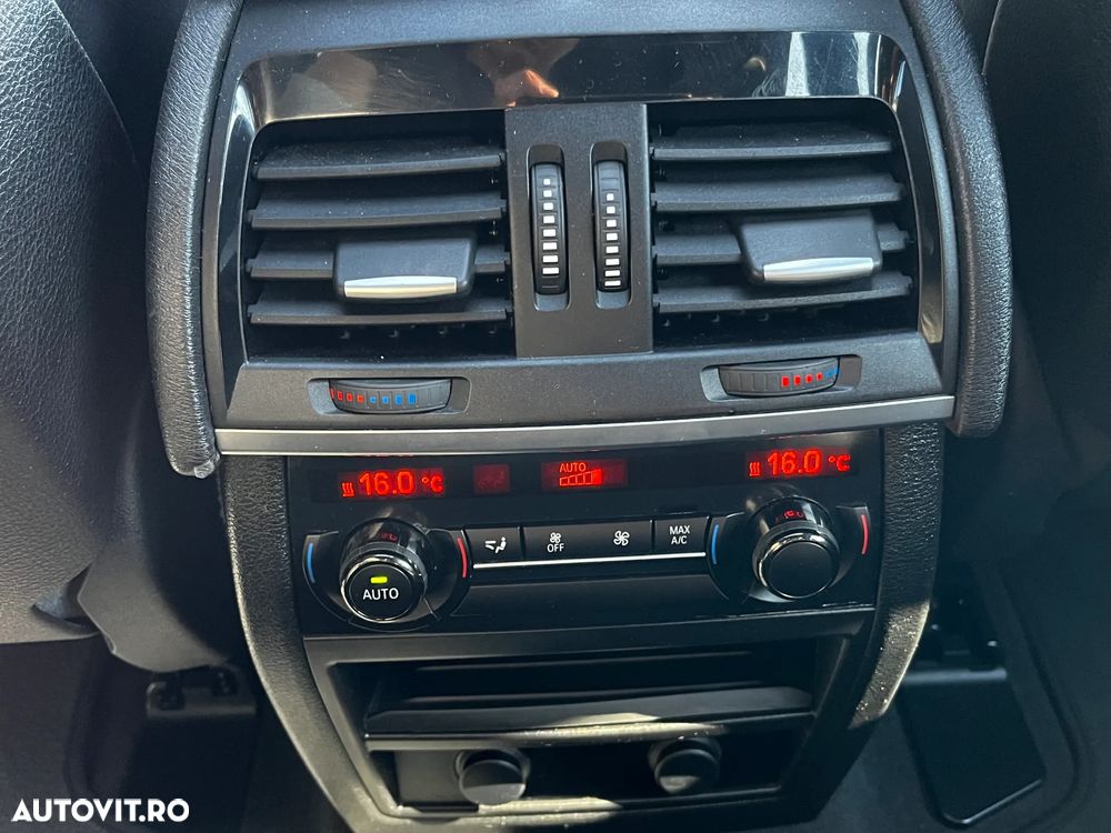 BMW X5 M M50d - 14