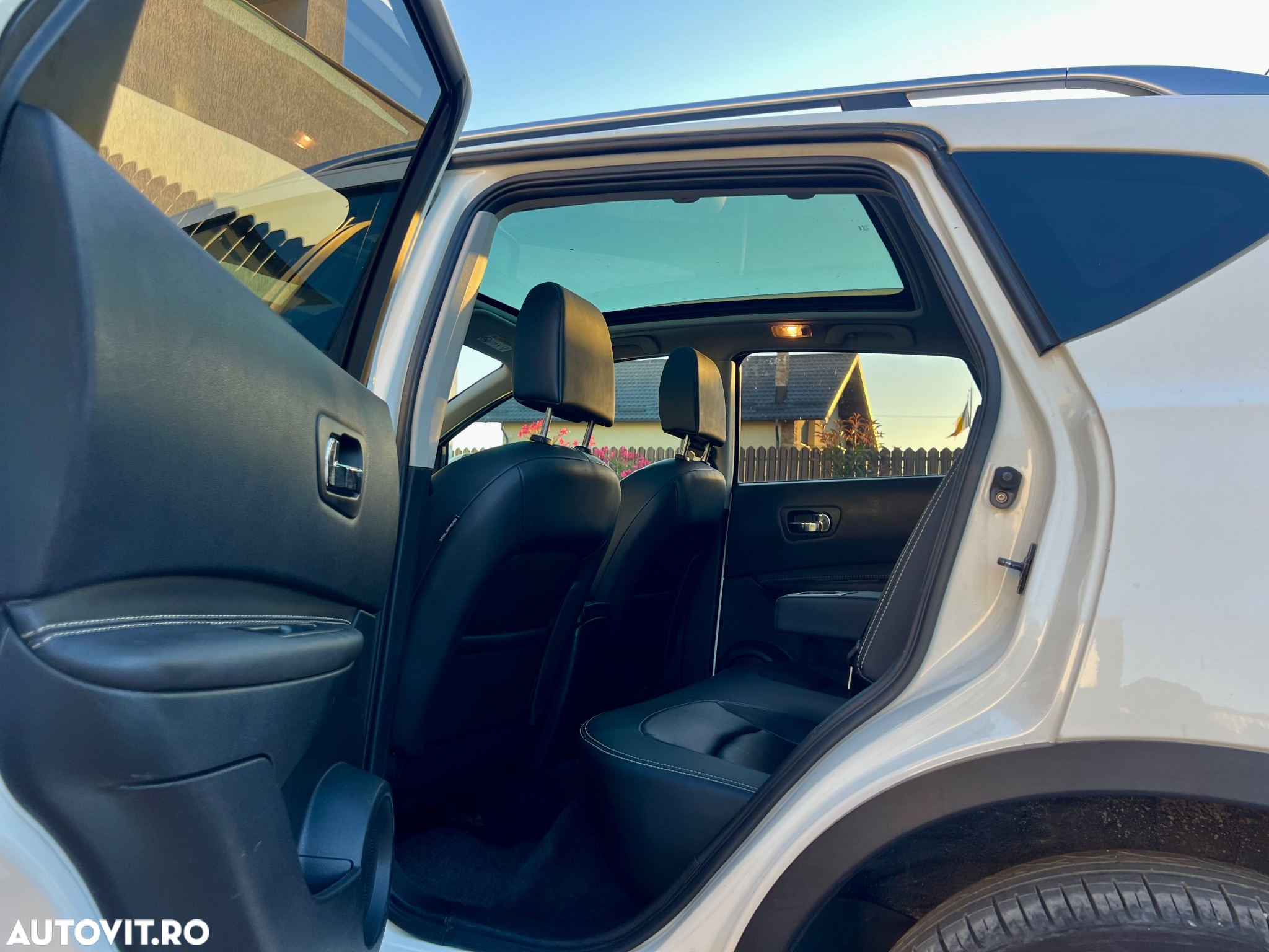Nissan Qashqai 2.0 DCI 4 x 4 DPF Aut 360 - 29