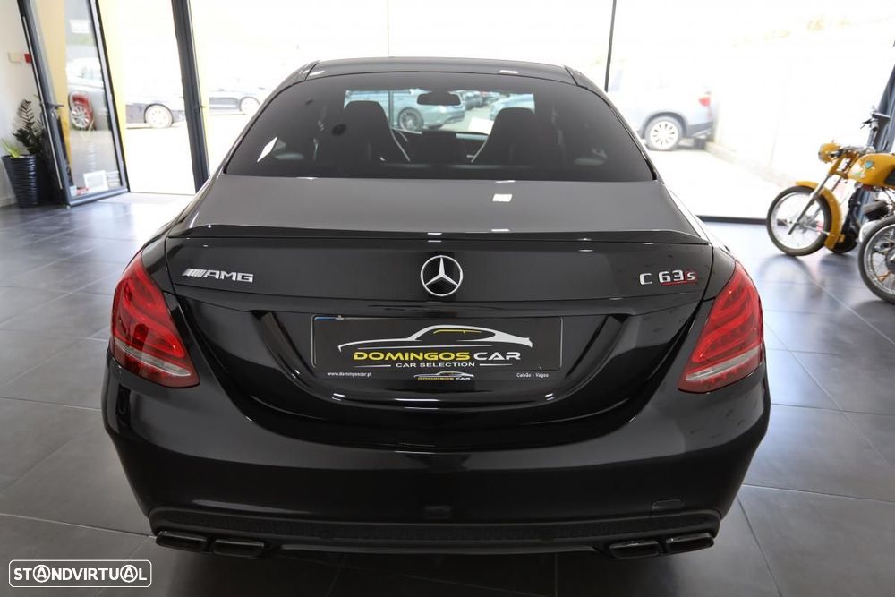 Mercedes-Benz C 63 AMG S - 7