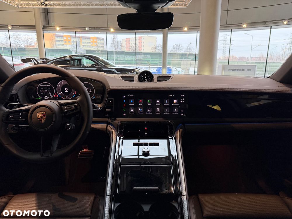 Porsche Panamera - 11