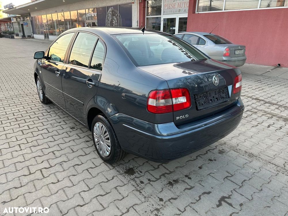Volkswagen Polo 1.9 SDI Comfortline - 4