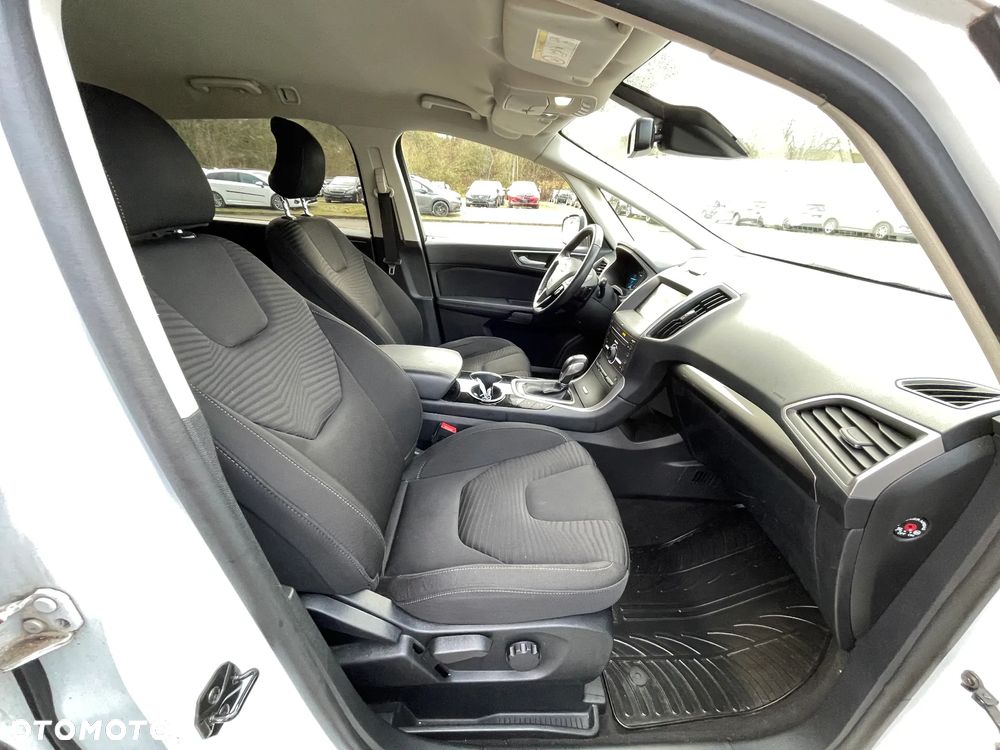 Ford S-Max 2.0 TDCi Titanium PowerShift - 12