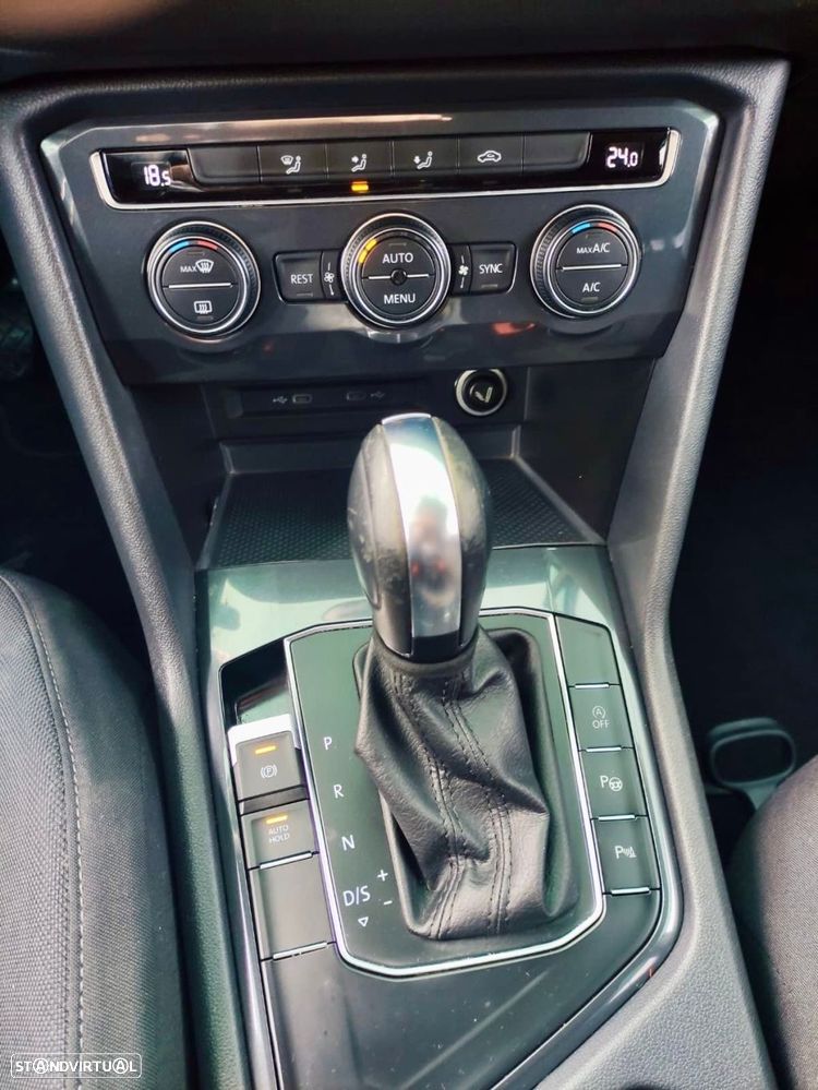 VW Tiguan Allspace 2.0 TDI Confortline DSG - 13