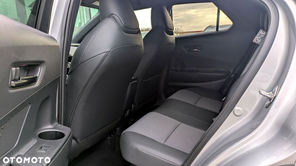 Toyota C-HR 2.0 Hybrid Dynamic Force Executive - 10