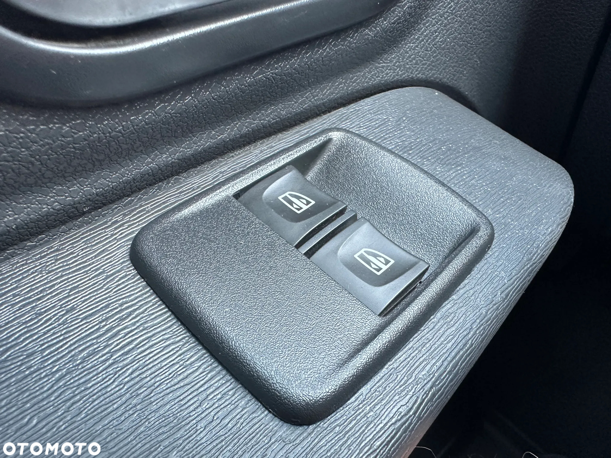 Dacia Lodgy 1.5 Blue dCi Laureate S&S EU6d - 20