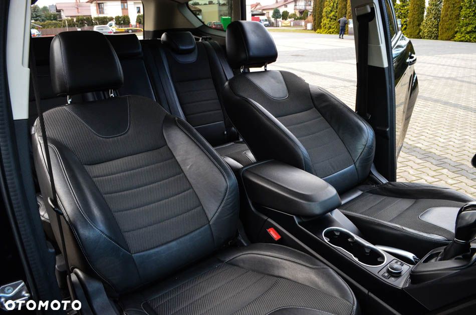 Ford Kuga 2.0 TDCi 4WD Titanium - 36