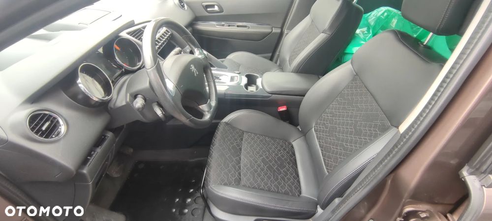 Peugeot 3008 - 6