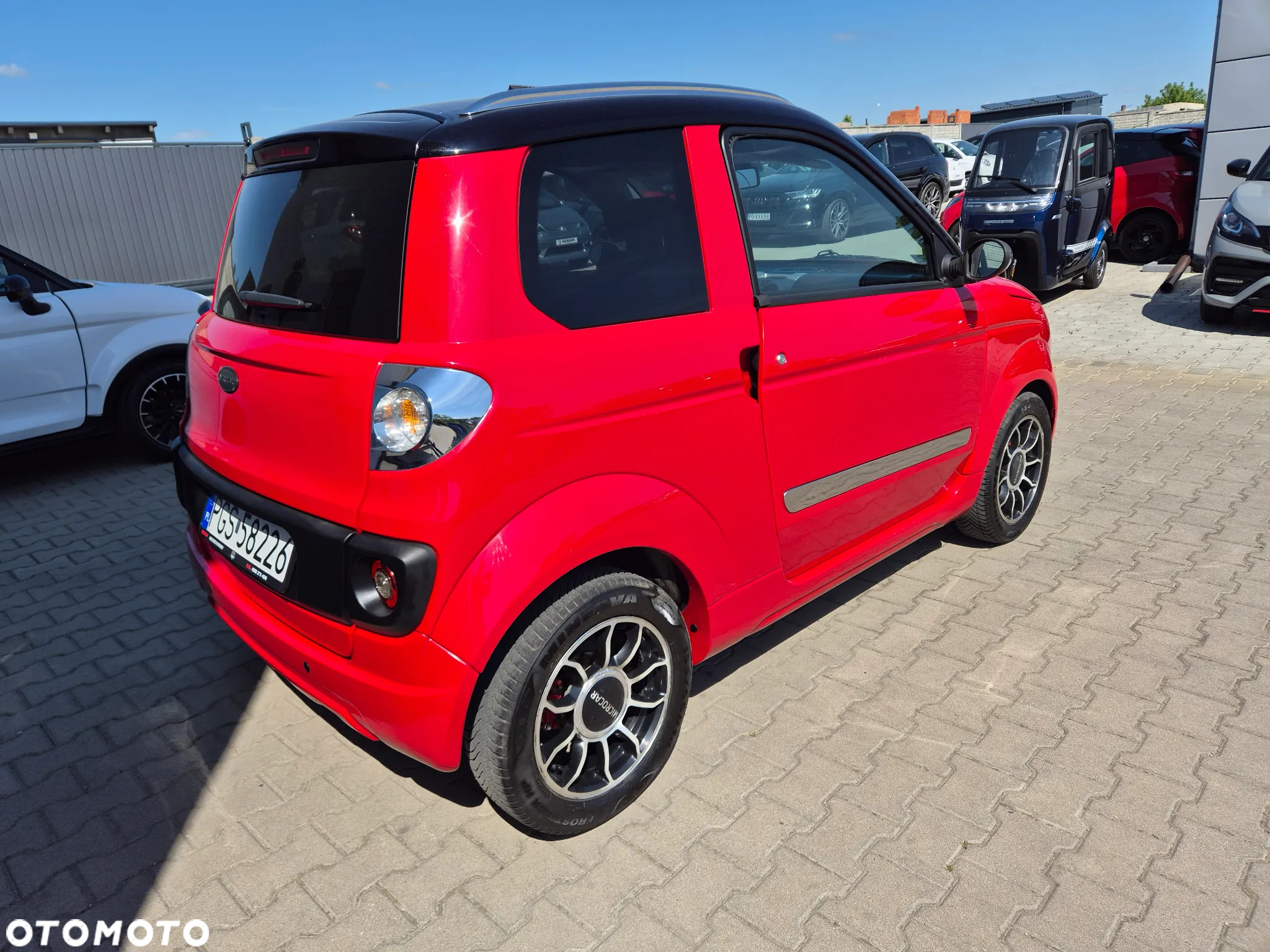 Microcar M.GO - 9