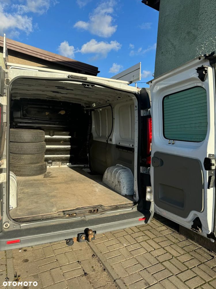 Renault TRAFIC - 10