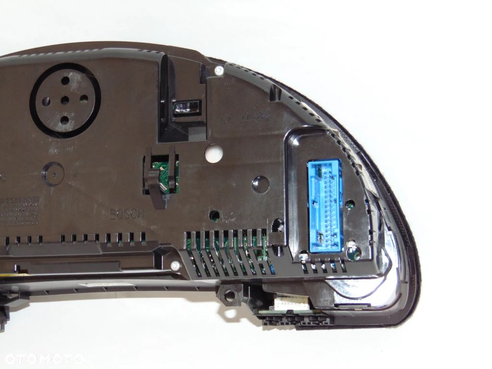 Licznik zegary 8E0920931P Audi A4 B7 diesel 2.0 TDI 04-08r - 6