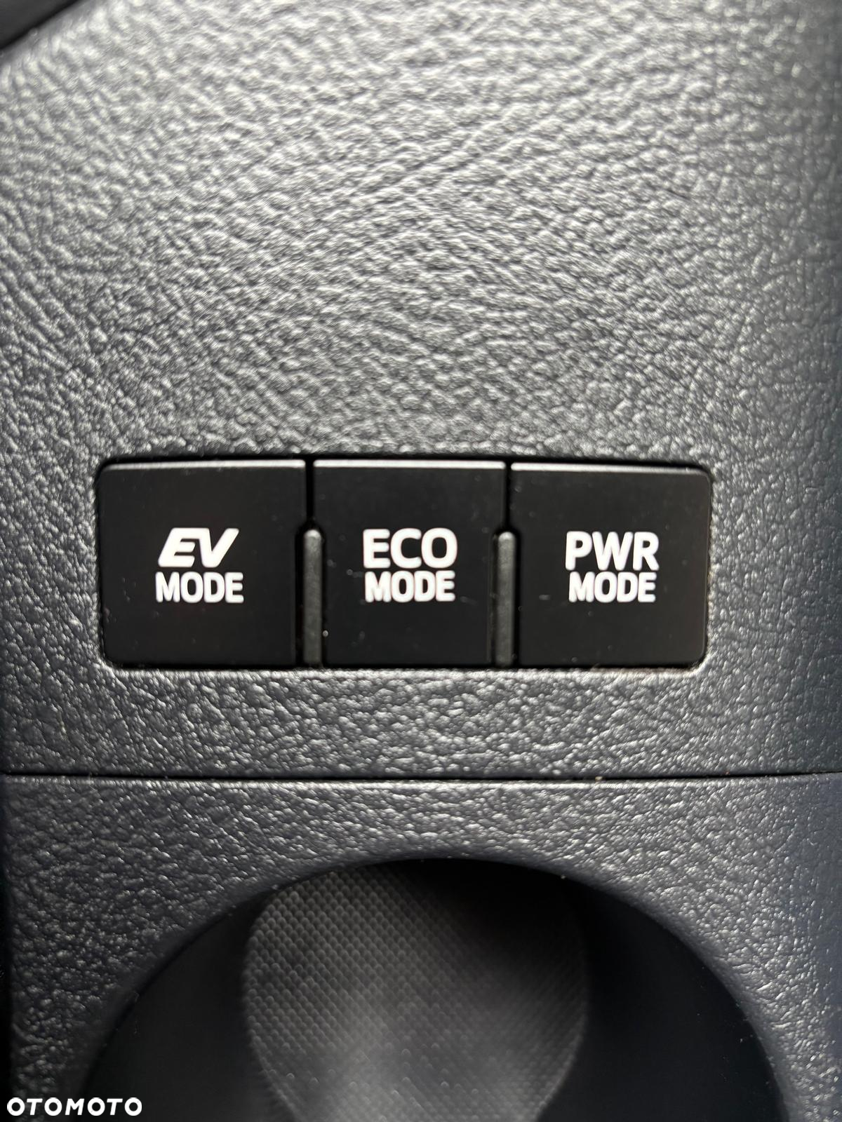 Toyota Auris 1.8 VVT-i Hybrid Automatik Comfort - 24