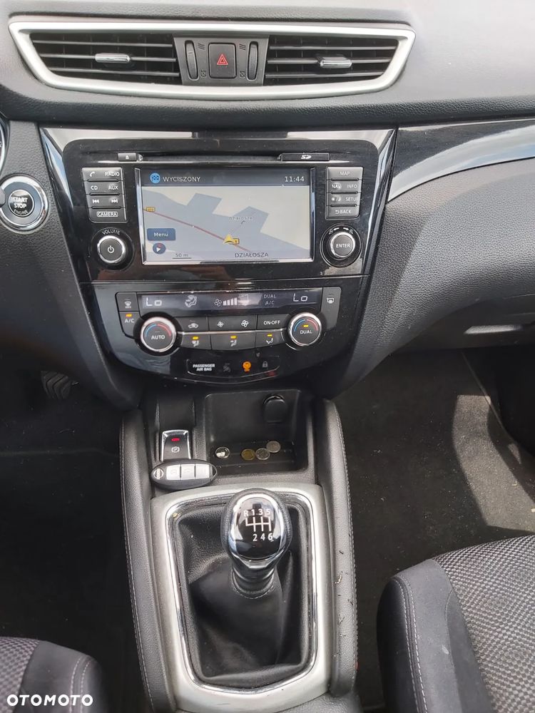 Nissan Qashqai 1.5 dCi Tekna - 25