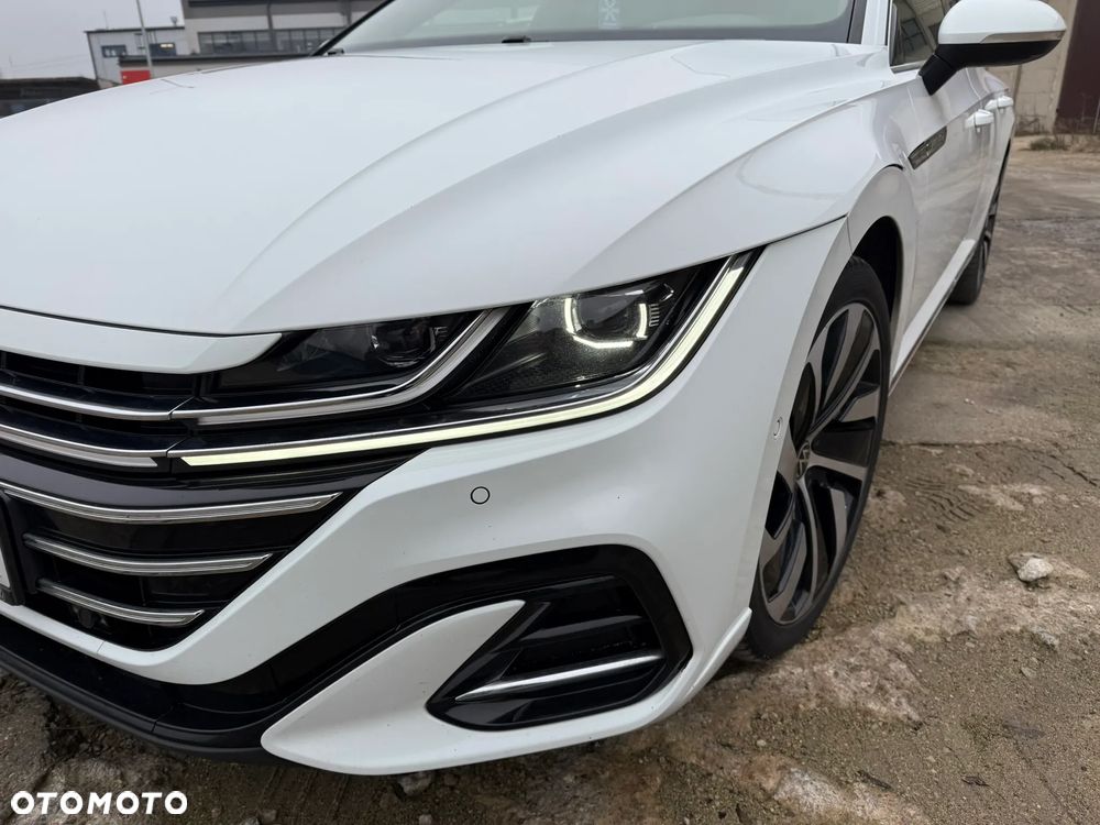 Volkswagen Arteon 2.0 TDI SCR DSG R-Line - 9