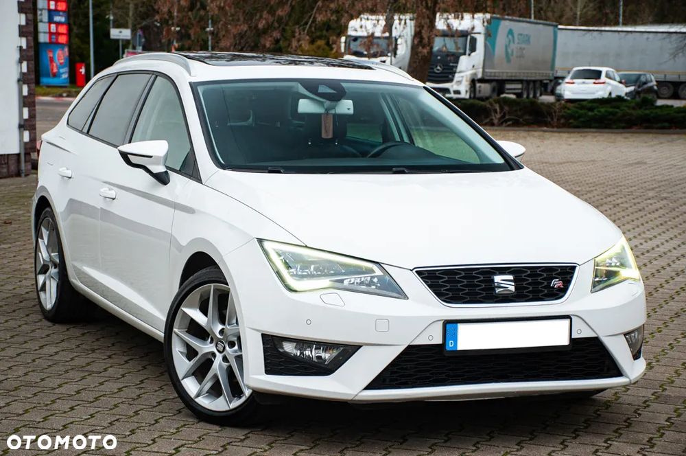 Seat Leon 2.0 TDI DPF Start&Stop DSG FR - 9