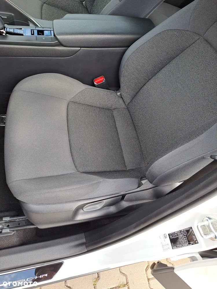 Toyota C-HR 1.8 Hybrid Comfort - 16
