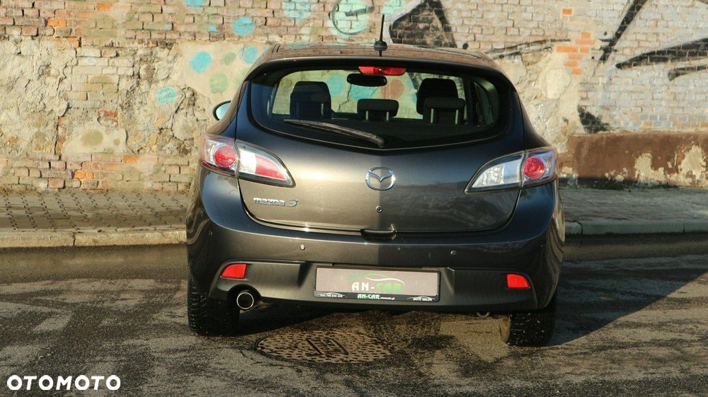 Mazda 3 2.0 MZR DISI Exclusive-Line - 11