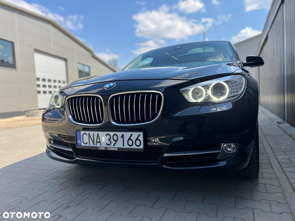 BMW 5GT 535i xDrive - 11