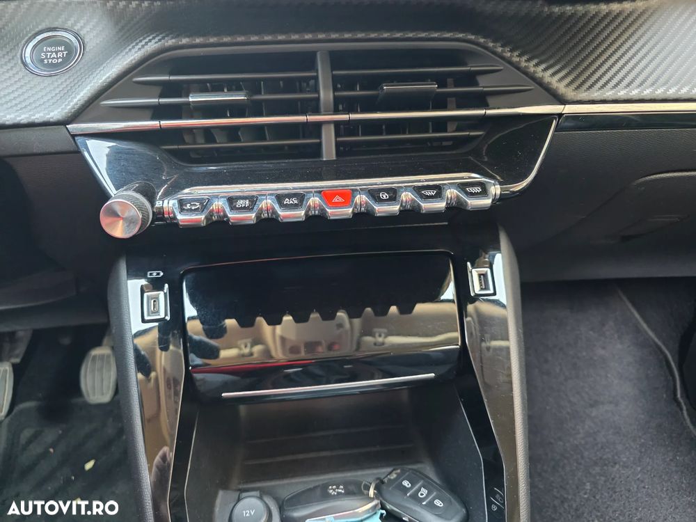 Peugeot 2008 PureTech 110 Stop&Start Allure - 17