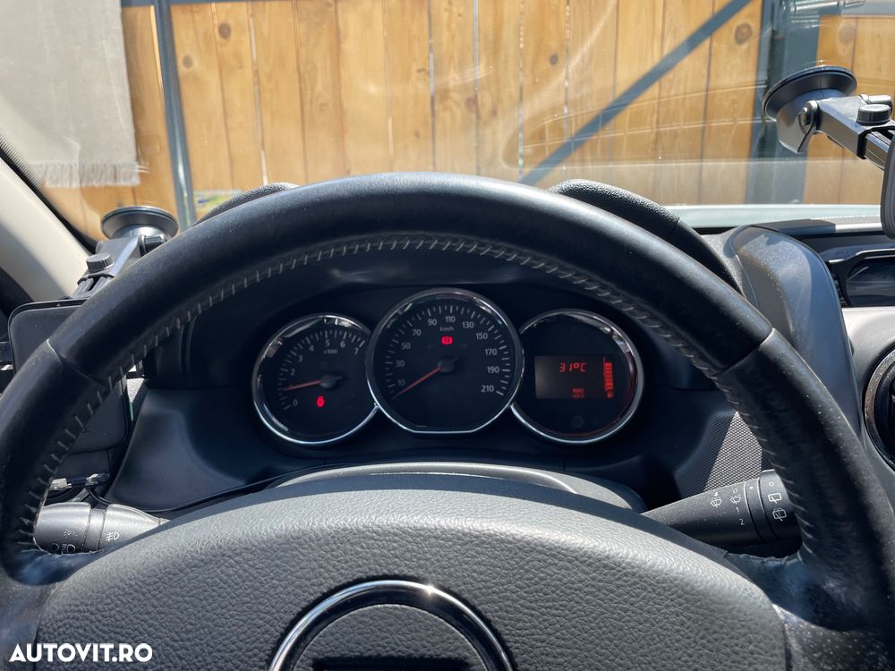 Dacia Duster 1.5 dCi 4x4 Laureate - 8